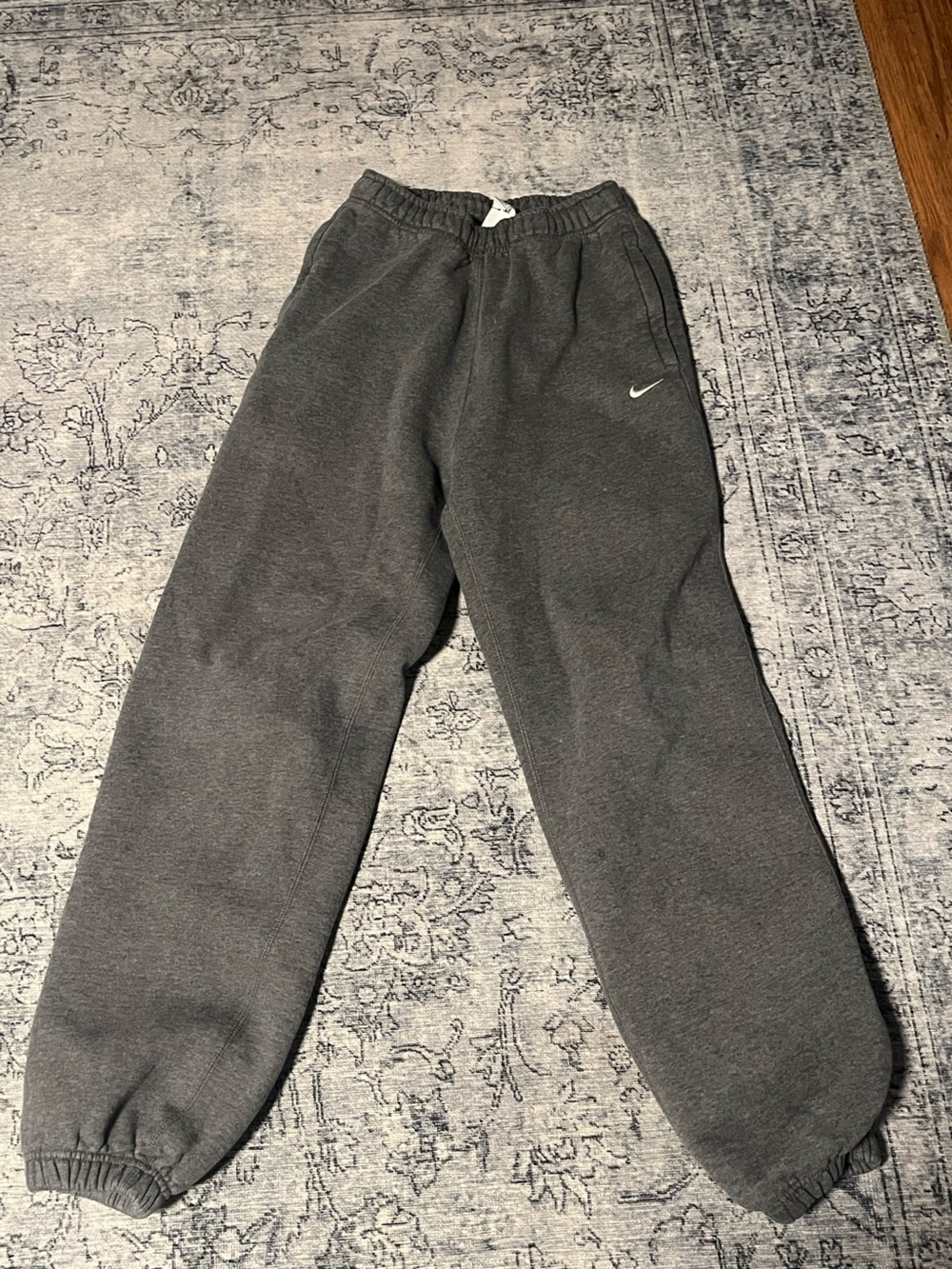 Nike women’s jogging pants